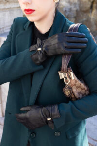 Cuir noir doublé de soie fantaisie