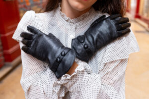 Cuir noir doublé de soie fantaisie